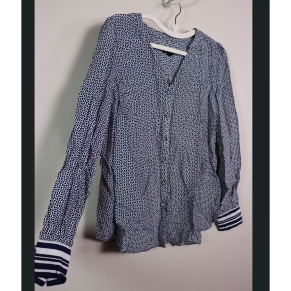 Talbots Blue White V Neck Button Down Blouse XS Lightweight 100% Viscose